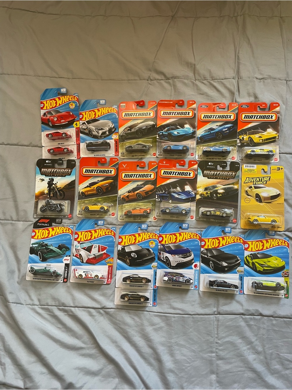 Hot Wheels and Matchbox lot of 20